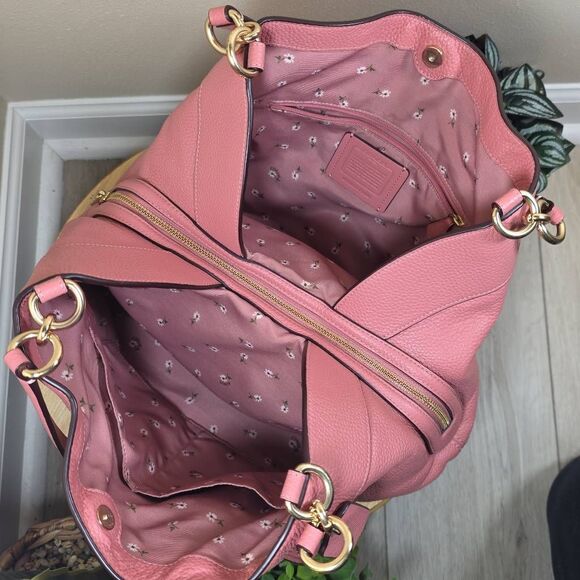 Coach Lexy Shoulder Bag - Picture 10 of 12